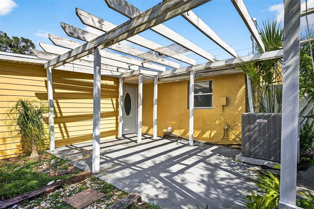 For Rent: $3,600 (4 beds, 3 baths, 2270 Square Feet)