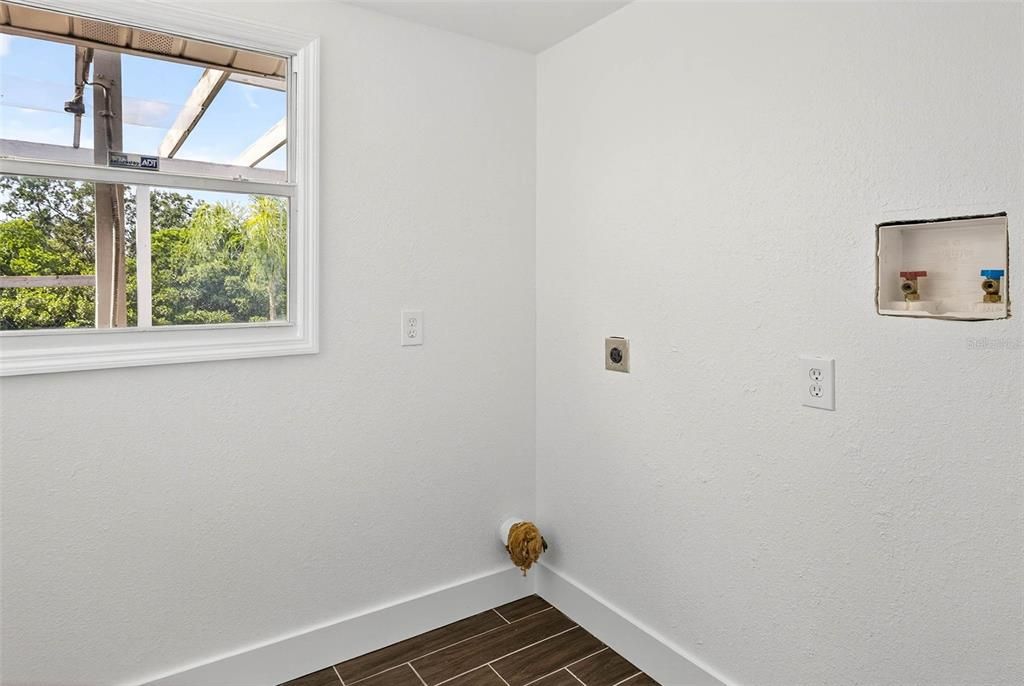 For Rent: $3,600 (4 beds, 3 baths, 2270 Square Feet)