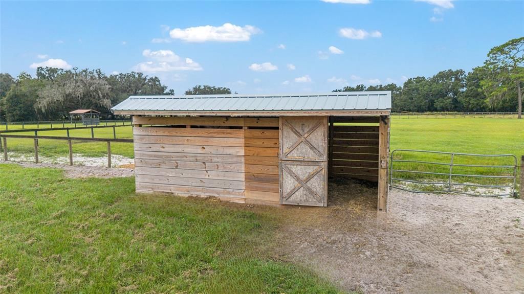 На продажу: $849,900 (3 спален, 2 ванн, 1781 Квадратных фут)