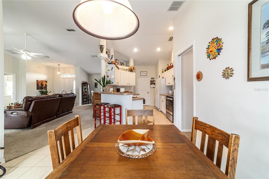 На продажу: $849,900 (3 спален, 2 ванн, 1781 Квадратных фут)