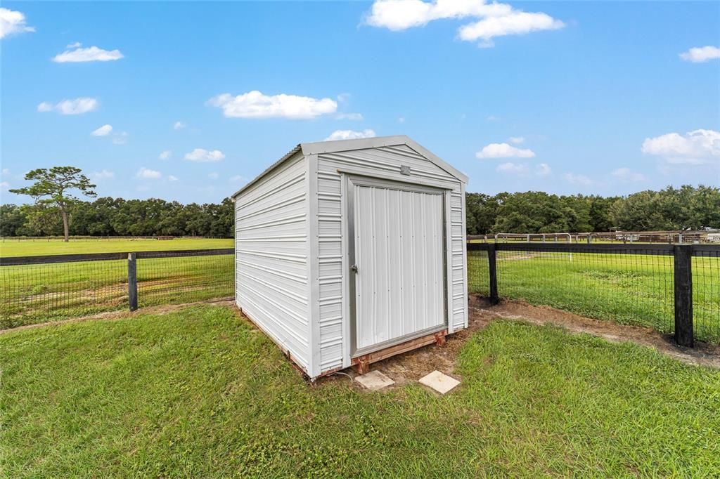 На продажу: $849,900 (3 спален, 2 ванн, 1781 Квадратных фут)