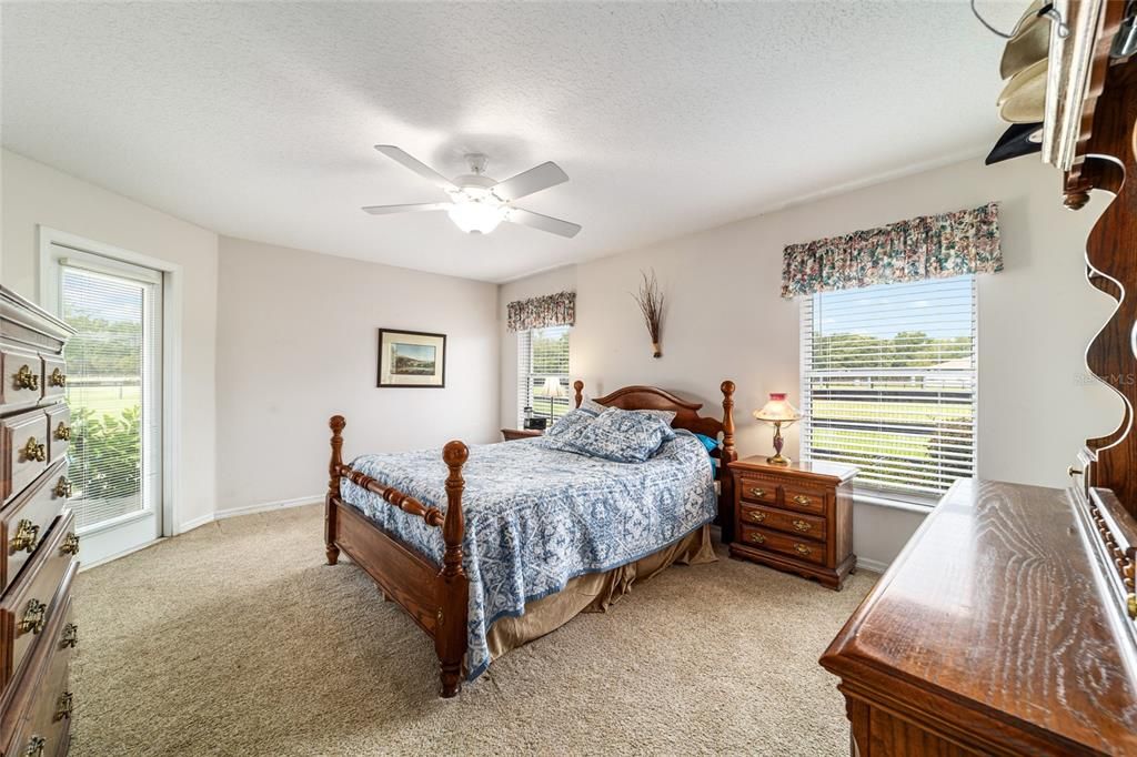 На продажу: $849,900 (3 спален, 2 ванн, 1781 Квадратных фут)