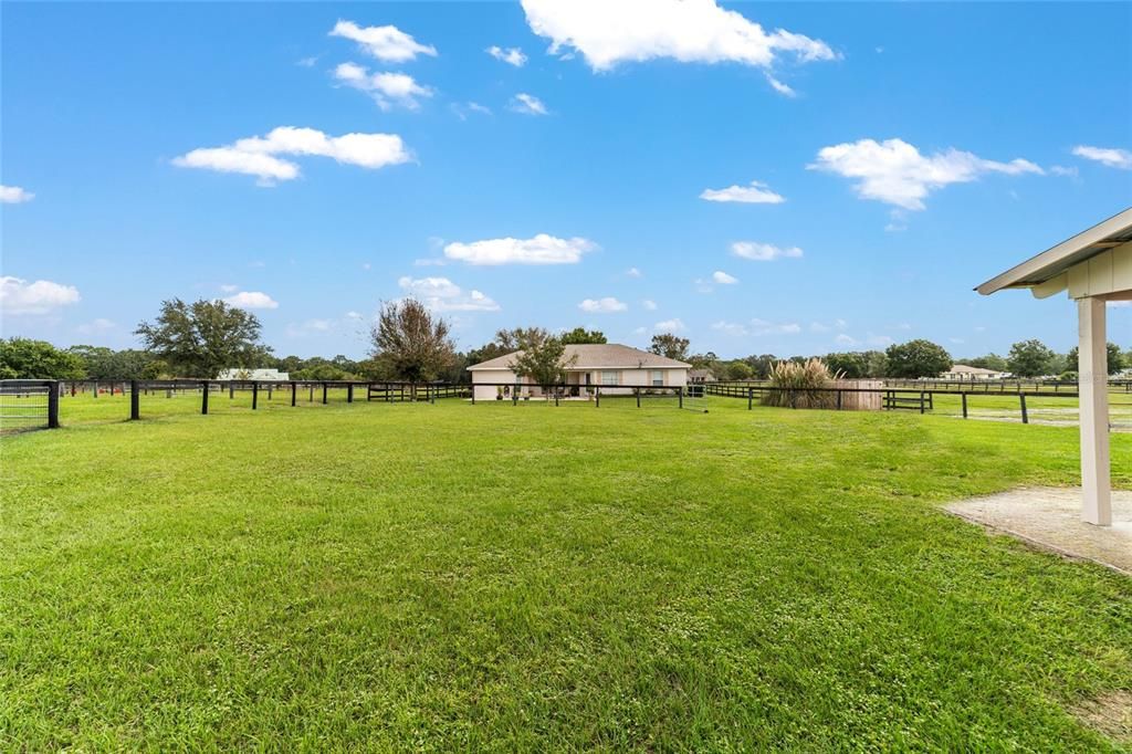 На продажу: $849,900 (3 спален, 2 ванн, 1781 Квадратных фут)