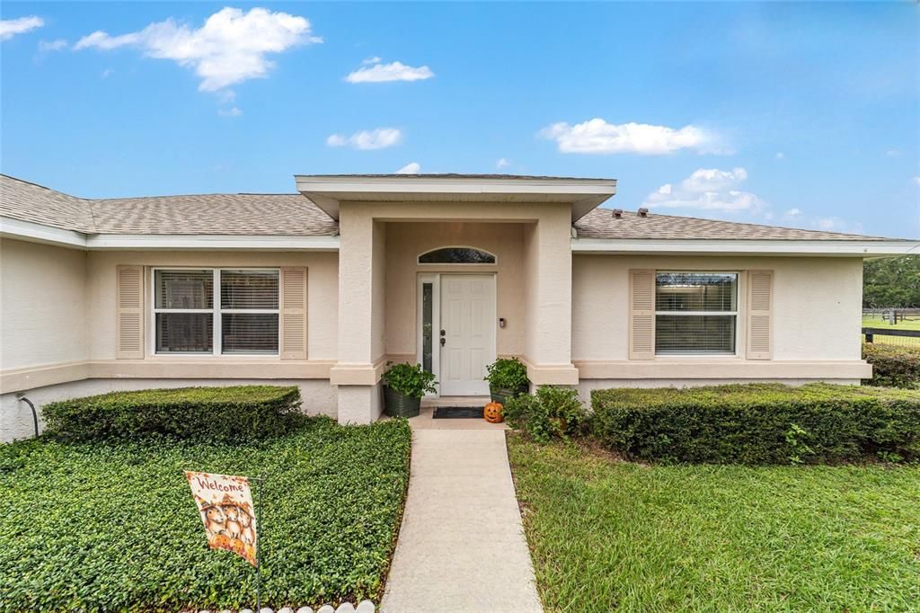 На продажу: $849,900 (3 спален, 2 ванн, 1781 Квадратных фут)