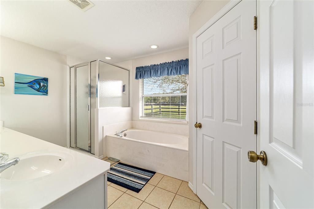 На продажу: $849,900 (3 спален, 2 ванн, 1781 Квадратных фут)