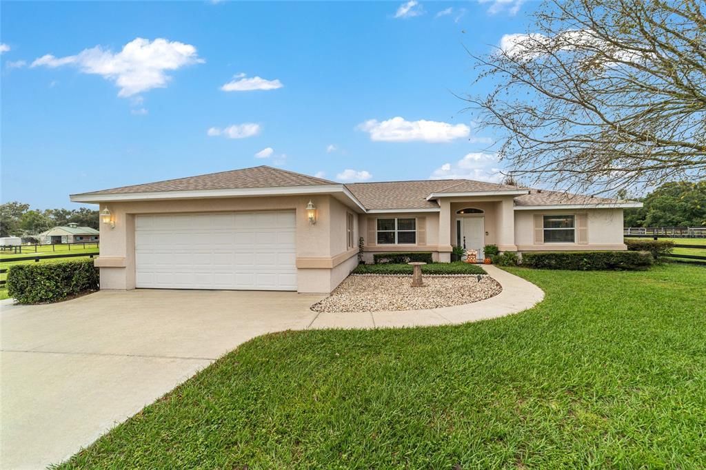 На продажу: $849,900 (3 спален, 2 ванн, 1781 Квадратных фут)