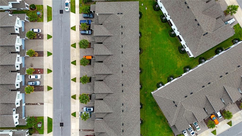 待售: $320,000 (4 贝兹, 3 浴室, 2043 平方英尺)