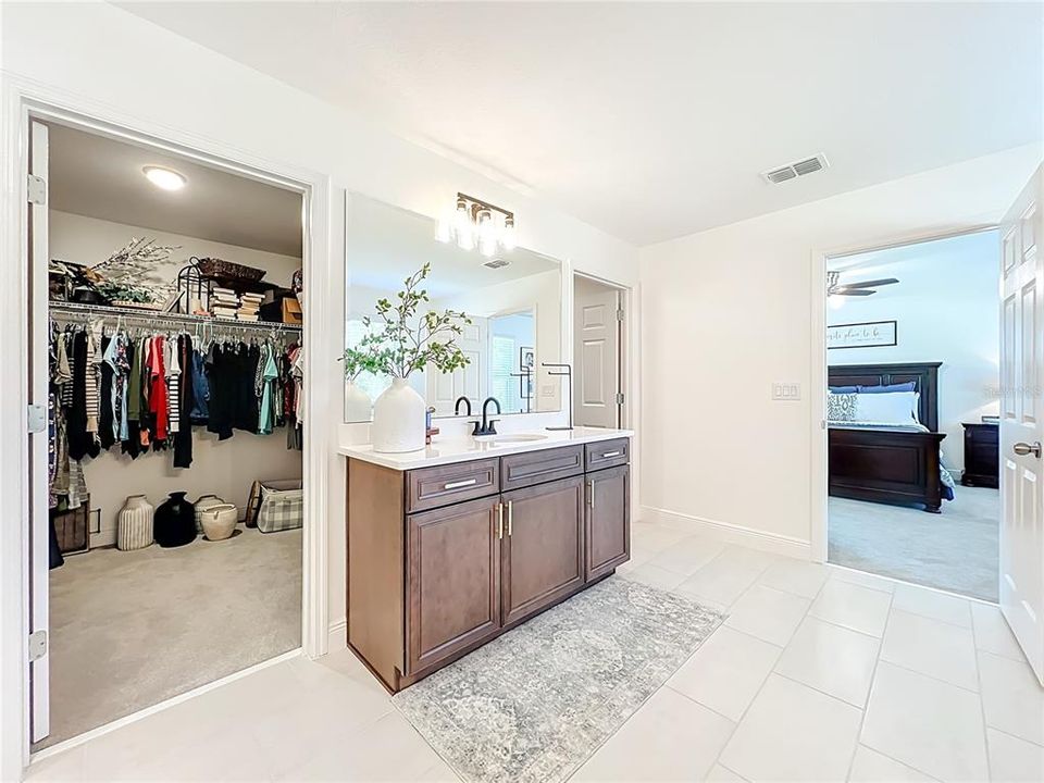 For Sale: $770,000 (5 beds, 3 baths, 3898 Square Feet)