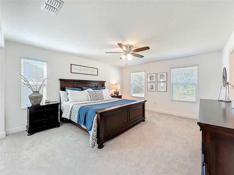 For Sale: $770,000 (5 beds, 3 baths, 3898 Square Feet)