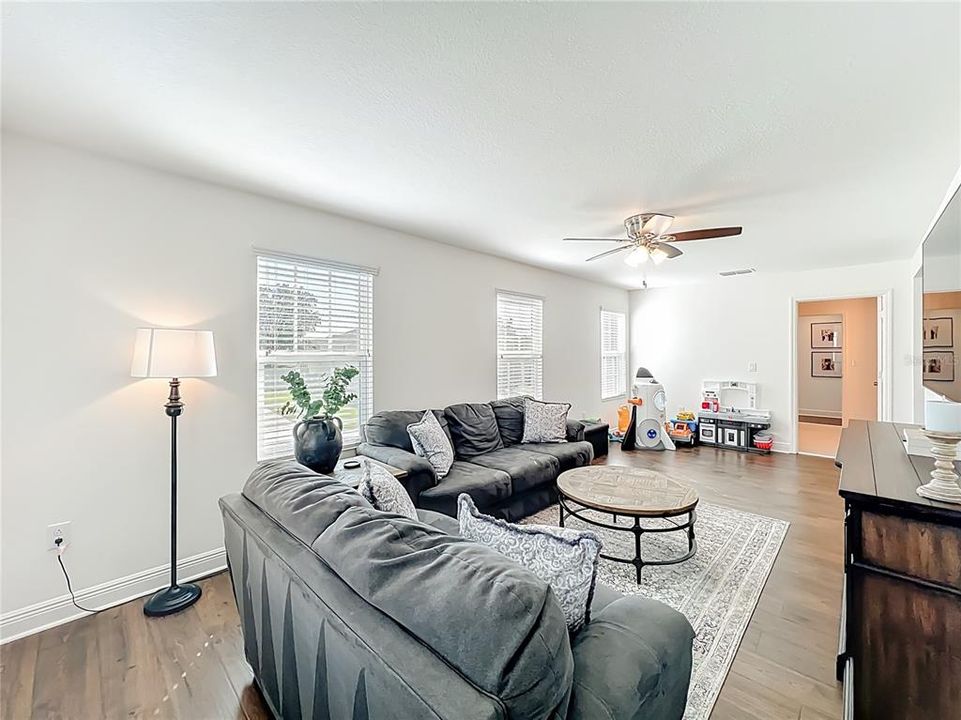 For Sale: $770,000 (5 beds, 3 baths, 3898 Square Feet)