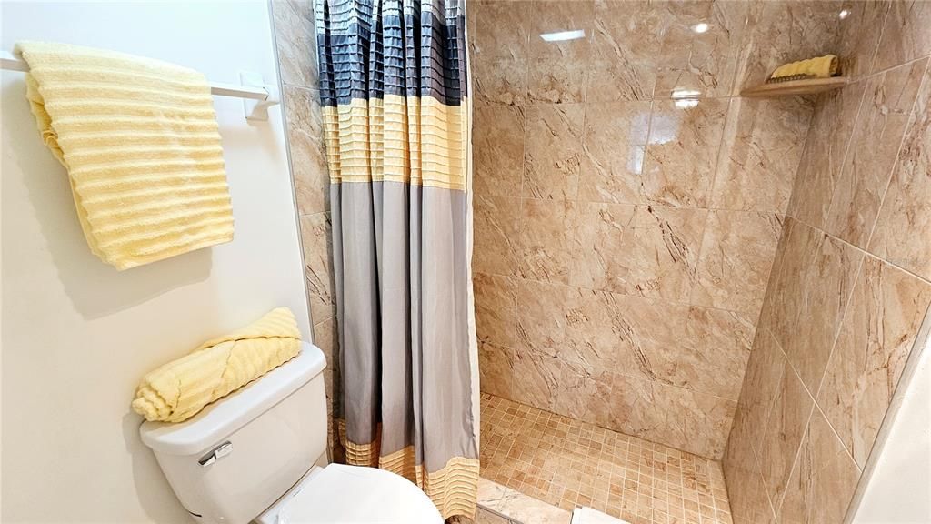 В аренду: $2,900 (2 спален, 2 ванн, 1118 Квадратных фут)