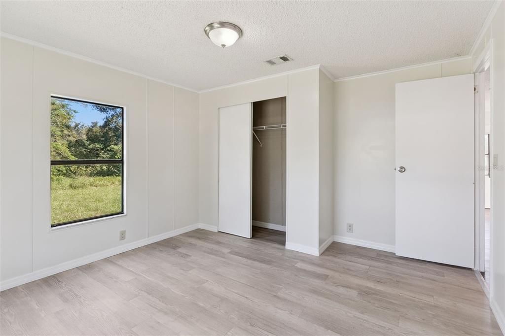 En Venta: $215,000 (3 camas, 2 baños, 1829 Pies cuadrados)