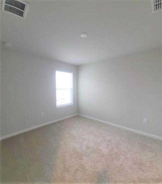 Active With Contract: $2,150 (3 beds, 2 baths, 1680 Square Feet)