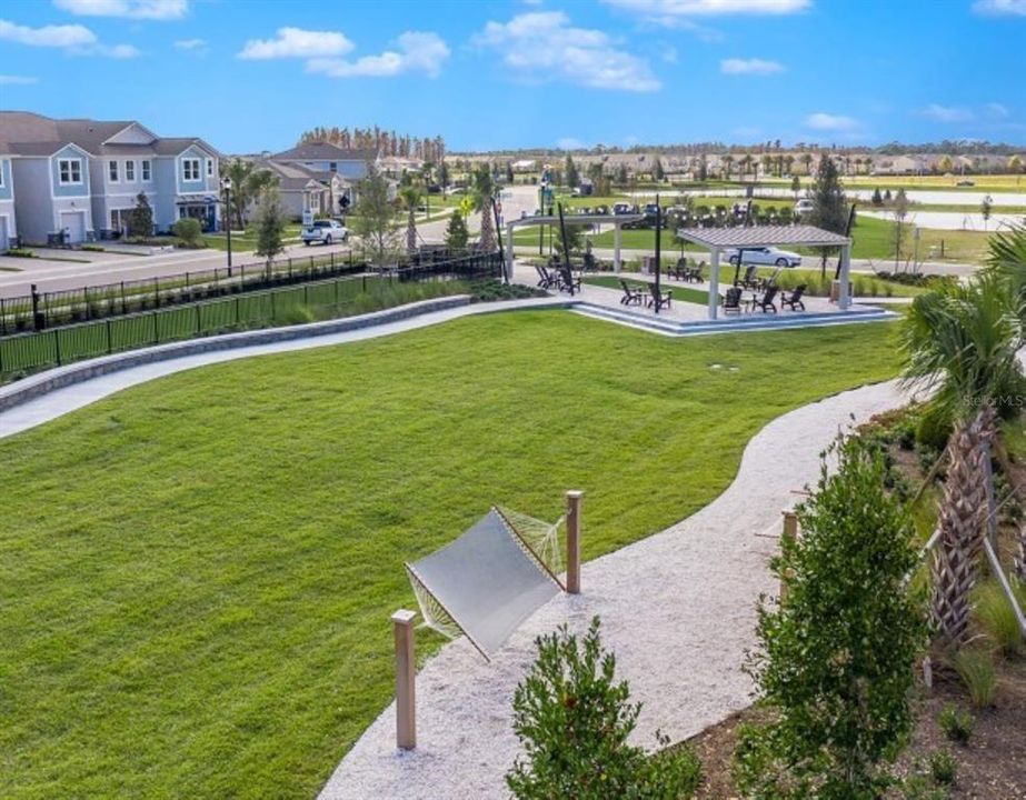 Active With Contract: $2,150 (3 beds, 2 baths, 1680 Square Feet)