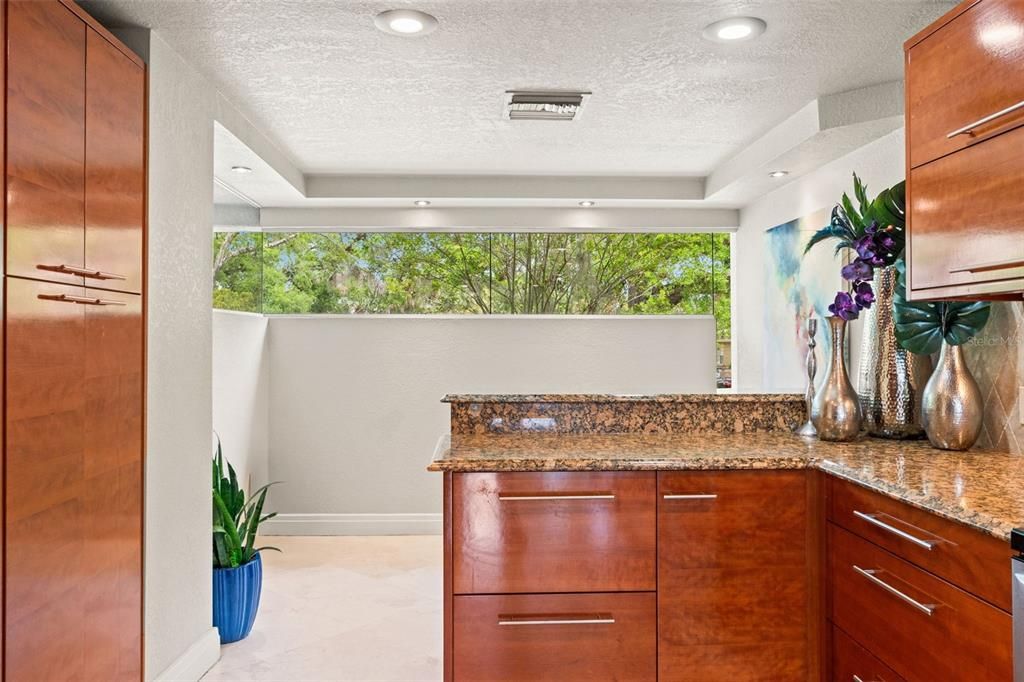 В аренду: $5,000 (3 спален, 2 ванн, 2268 Квадратных фут)