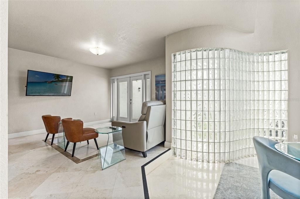 В аренду: $5,000 (3 спален, 2 ванн, 2268 Квадратных фут)