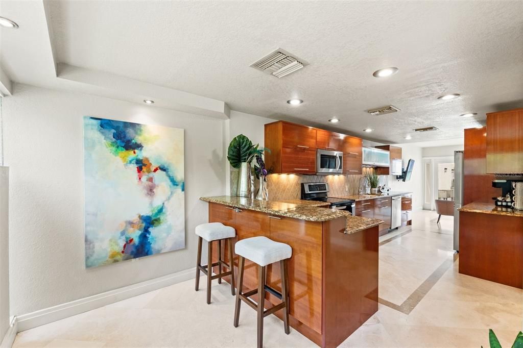 В аренду: $5,000 (3 спален, 2 ванн, 2268 Квадратных фут)