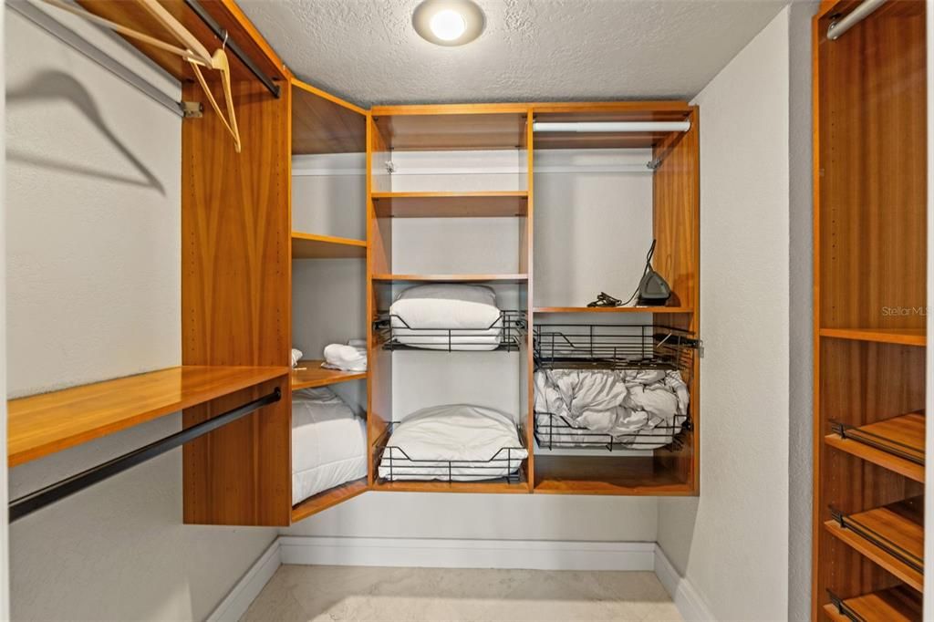 В аренду: $5,000 (3 спален, 2 ванн, 2268 Квадратных фут)