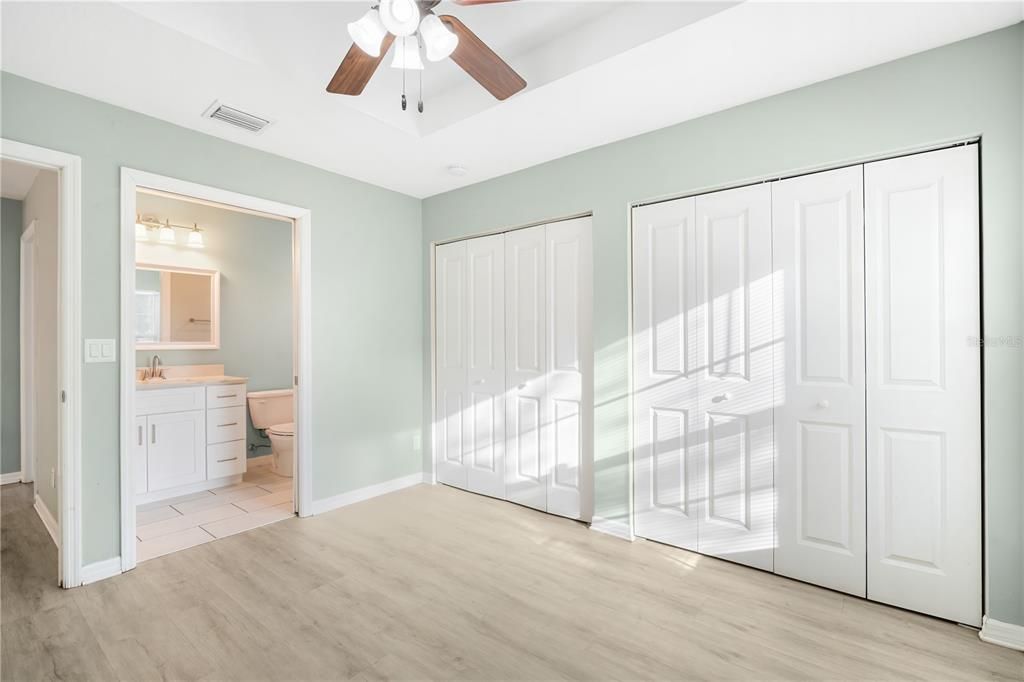 En Renta: $2,195 (4 camas, 2 baños, 2590 Pies cuadrados)