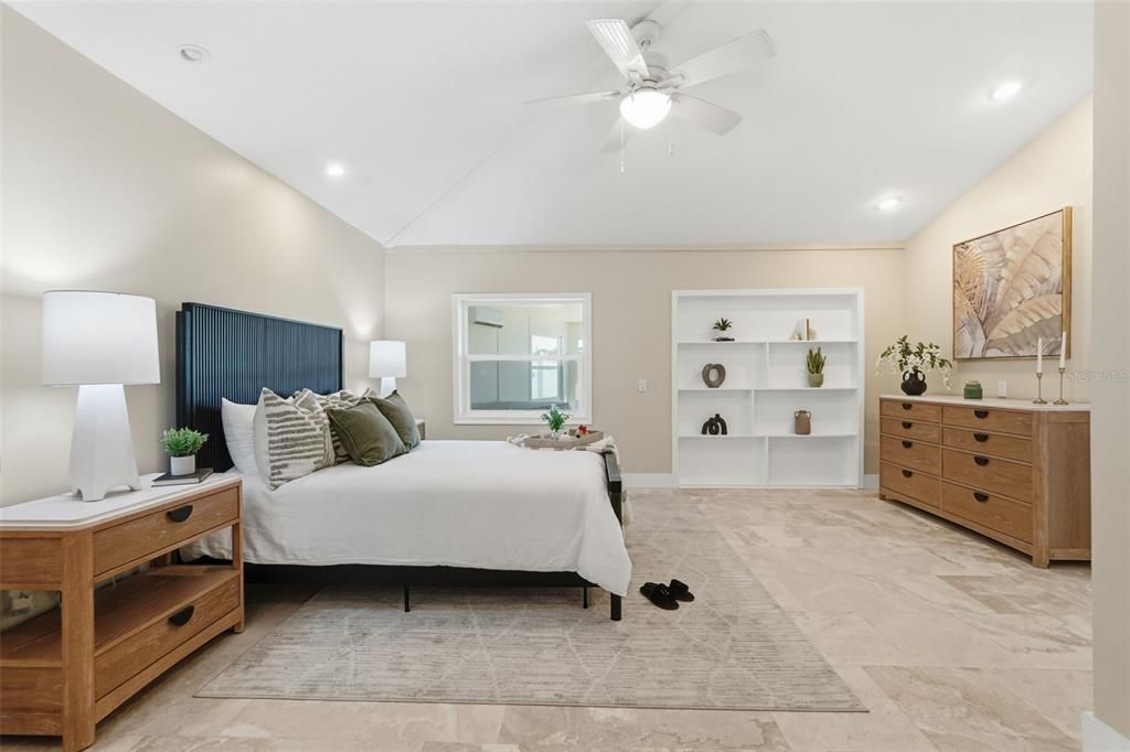 For Sale: $985,000 (2 beds, 2 baths, 1980 Square Feet)