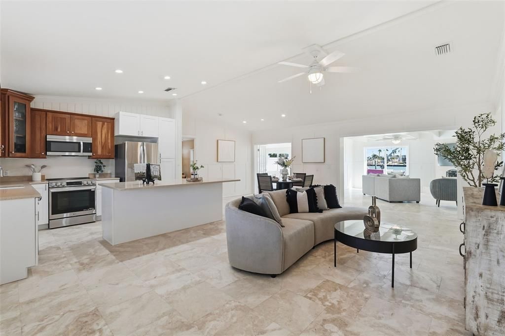 For Sale: $985,000 (2 beds, 2 baths, 1980 Square Feet)