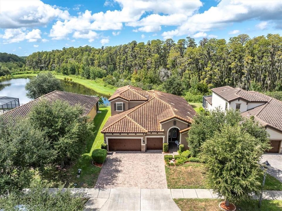 For Sale: $899,000 (4 beds, 4 baths, 3163 Square Feet)