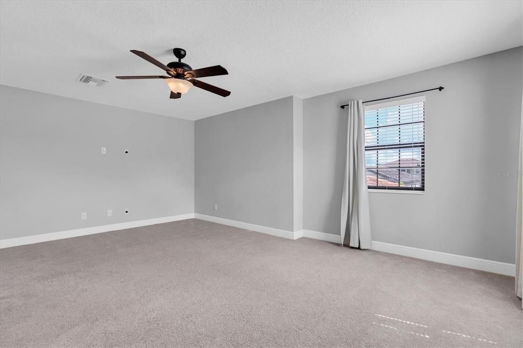 For Sale: $899,000 (4 beds, 4 baths, 3163 Square Feet)