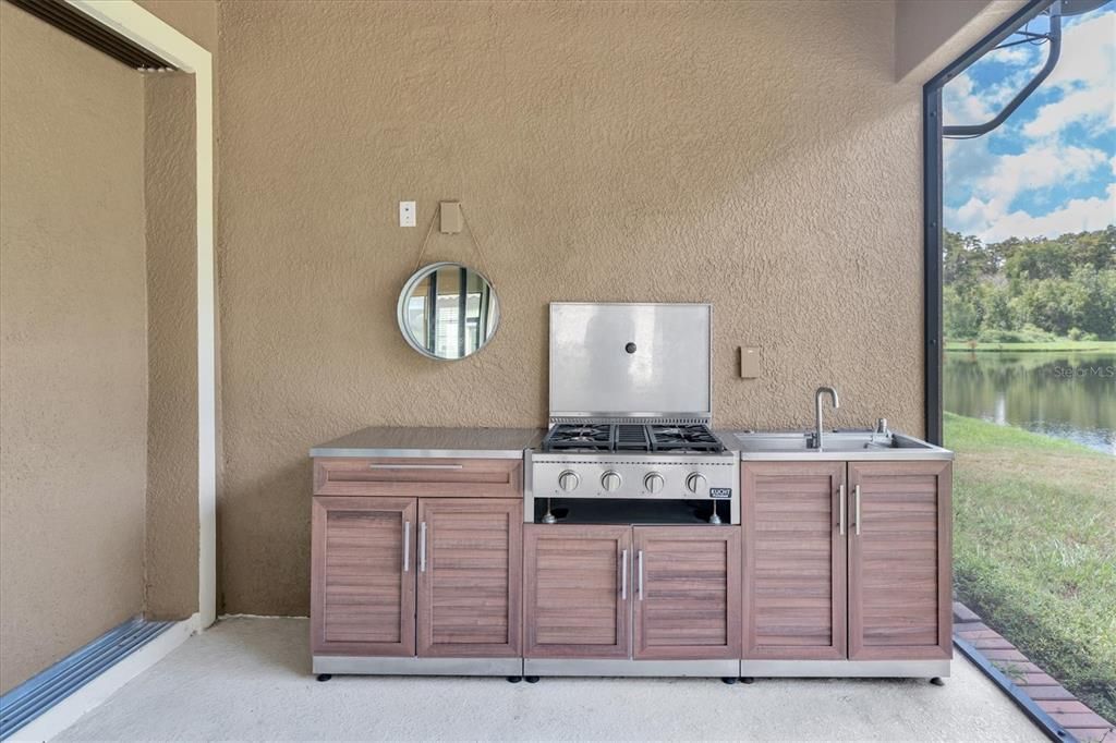 For Sale: $899,000 (4 beds, 4 baths, 3163 Square Feet)