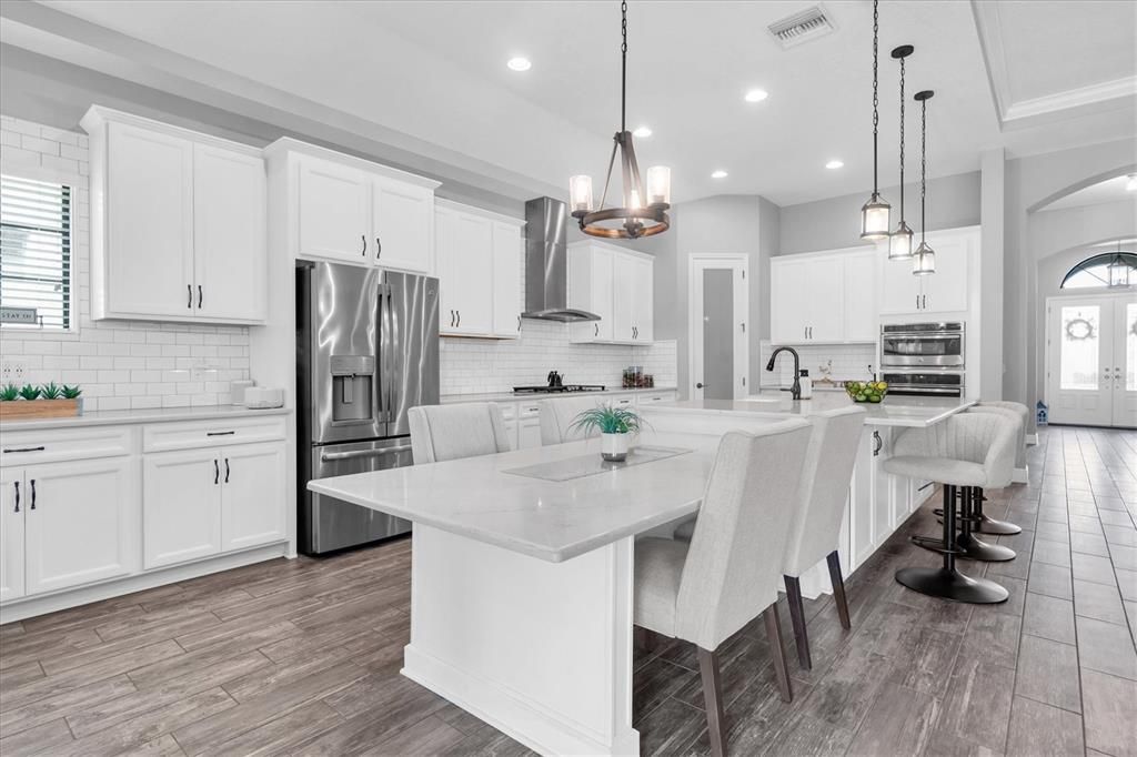 For Sale: $899,000 (4 beds, 4 baths, 3163 Square Feet)