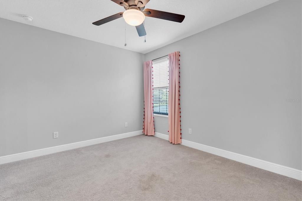 For Sale: $899,000 (4 beds, 4 baths, 3163 Square Feet)