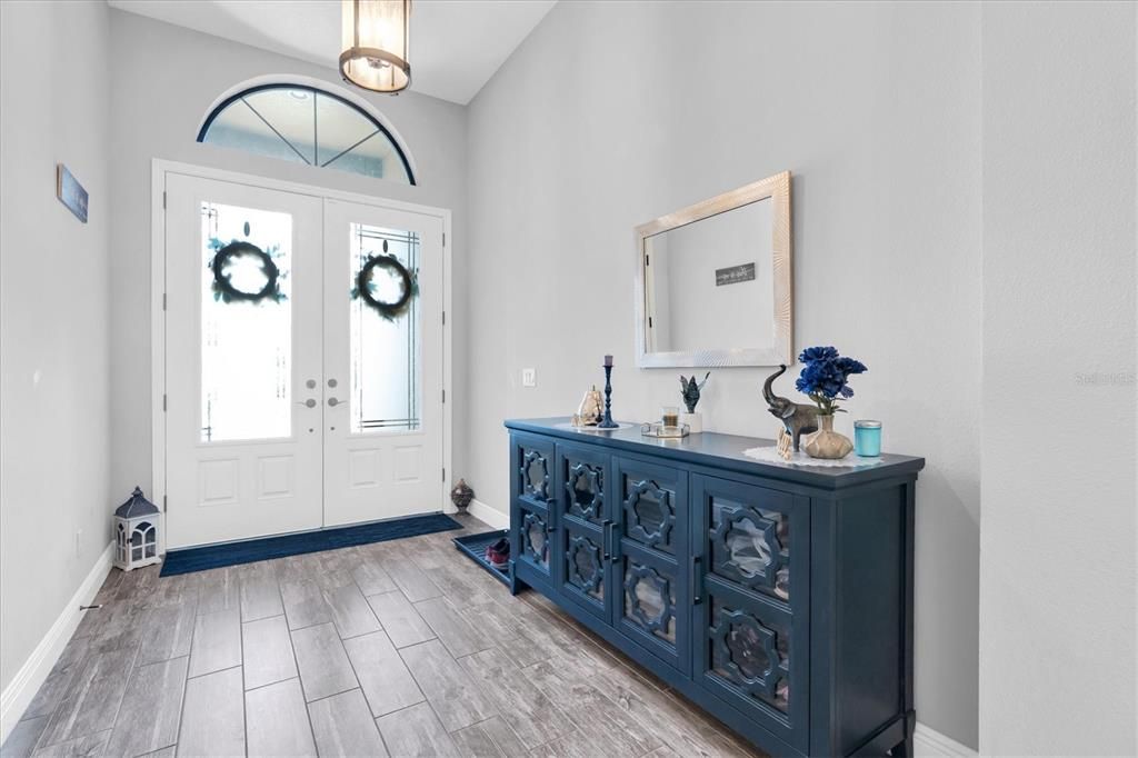 For Sale: $899,000 (4 beds, 4 baths, 3163 Square Feet)