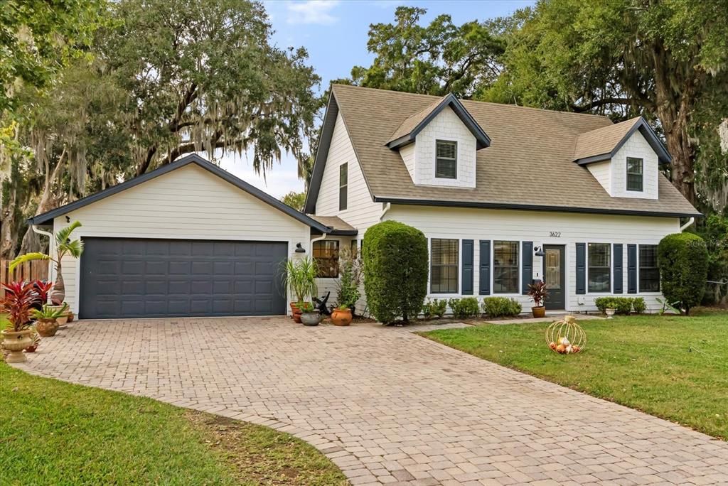 For Rent: $3,300 (3 beds, 2 baths, 1698 Square Feet)