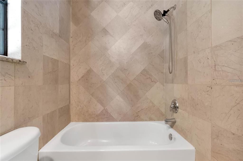 For Rent: $3,300 (3 beds, 2 baths, 1698 Square Feet)