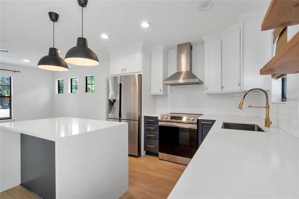 For Rent: $3,300 (3 beds, 2 baths, 1698 Square Feet)