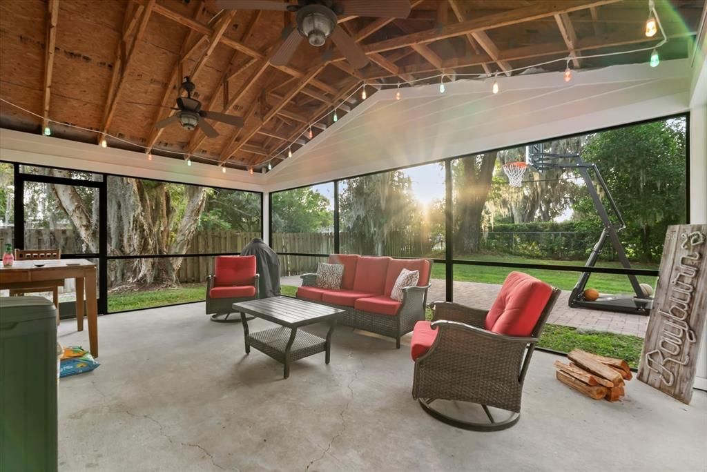 For Rent: $3,300 (3 beds, 2 baths, 1698 Square Feet)