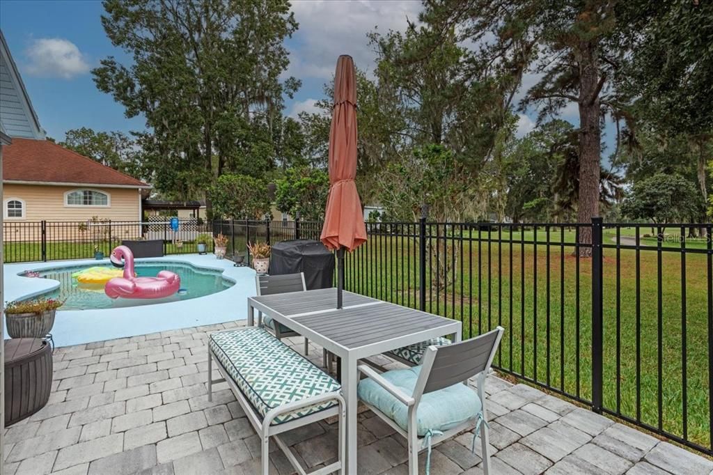 En Venta: $399,900 (4 camas, 2 baños, 1894 Pies cuadrados)