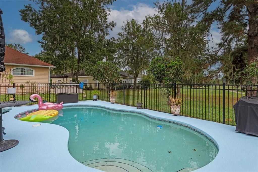 En Venta: $399,900 (4 camas, 2 baños, 1894 Pies cuadrados)