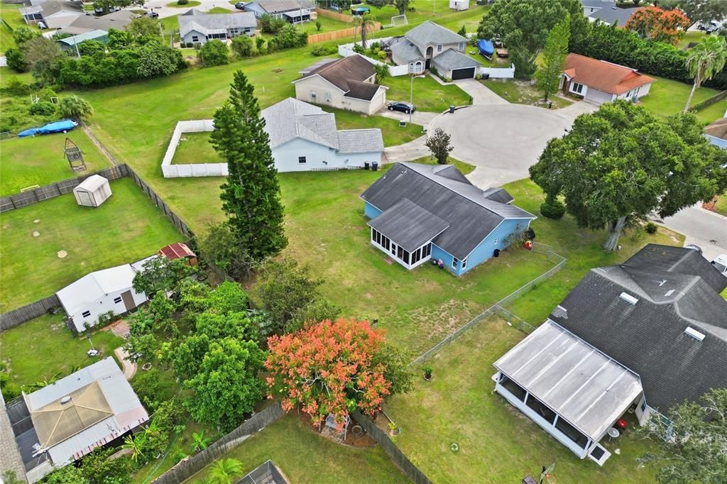 For Sale: $275,000 (3 beds, 2 baths, 1290 Square Feet)