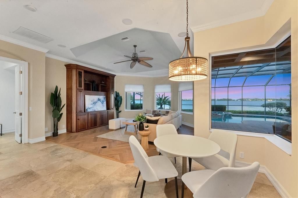 En Venta: $1,849,500 (5 camas, 4 baños, 4074 Pies cuadrados)