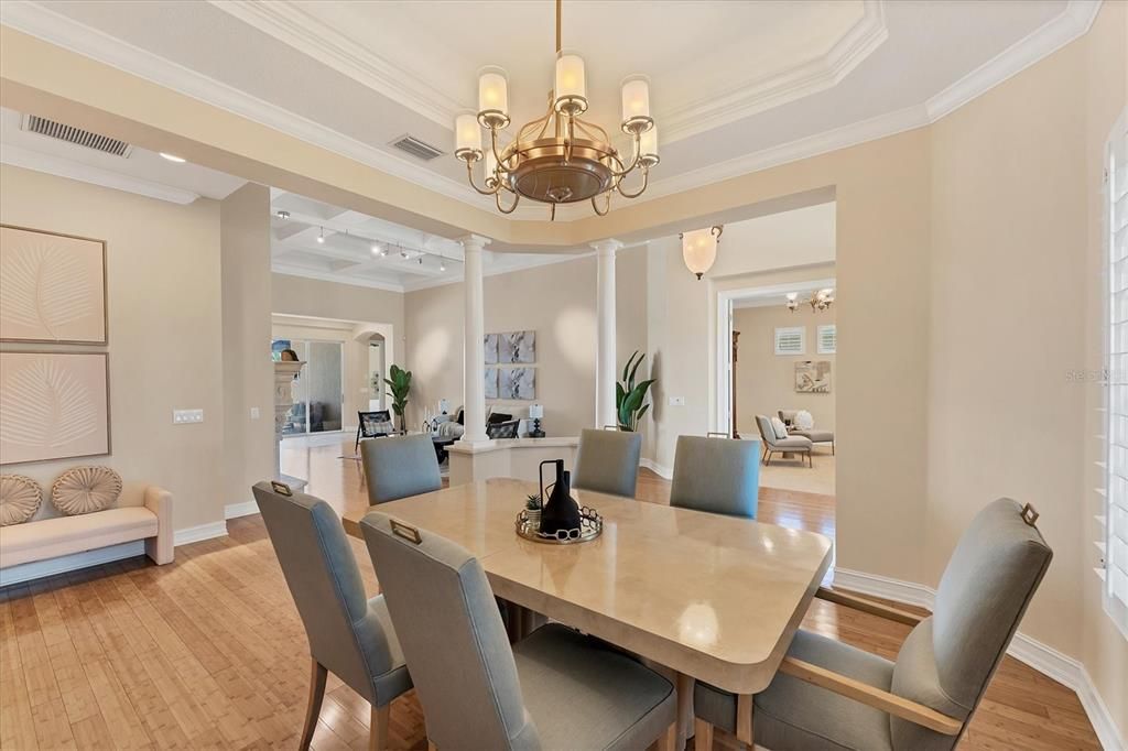 En Venta: $1,849,500 (5 camas, 4 baños, 4074 Pies cuadrados)