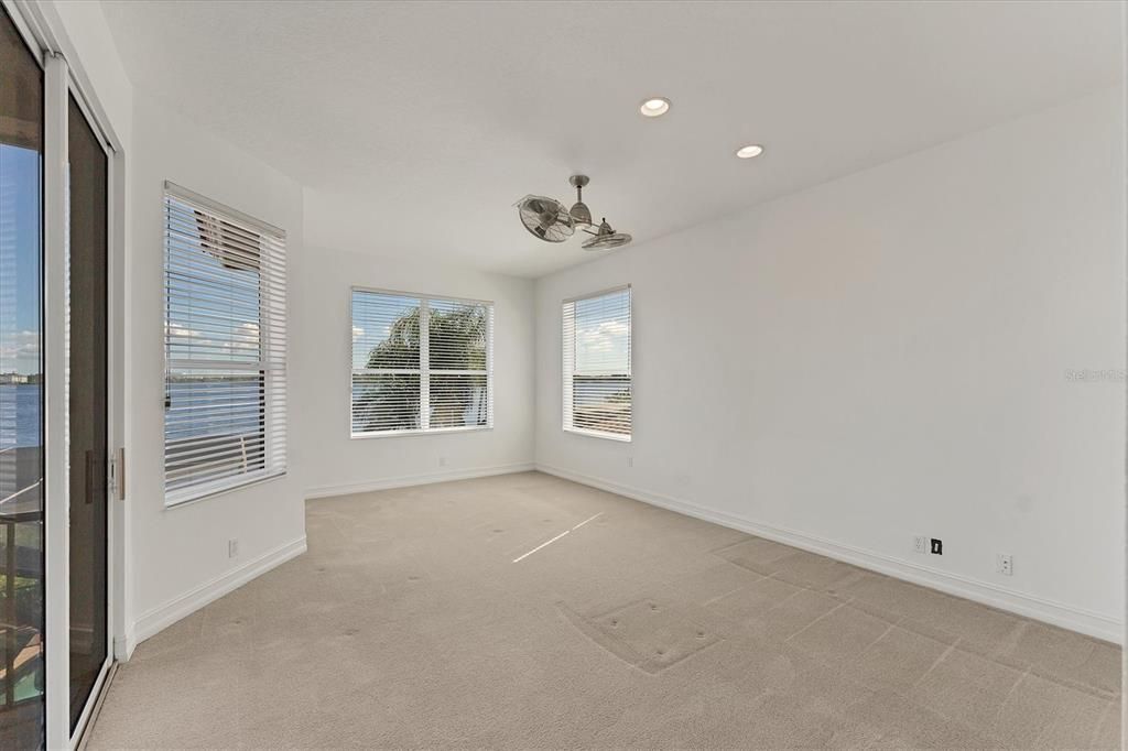 En Venta: $1,849,500 (5 camas, 4 baños, 4074 Pies cuadrados)