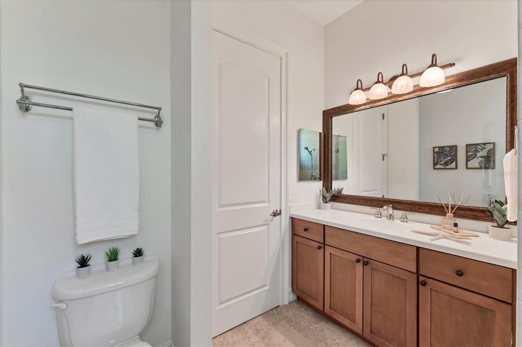 En Venta: $1,849,500 (5 camas, 4 baños, 4074 Pies cuadrados)