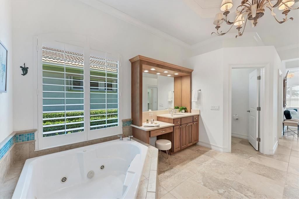 En Venta: $1,849,500 (5 camas, 4 baños, 4074 Pies cuadrados)