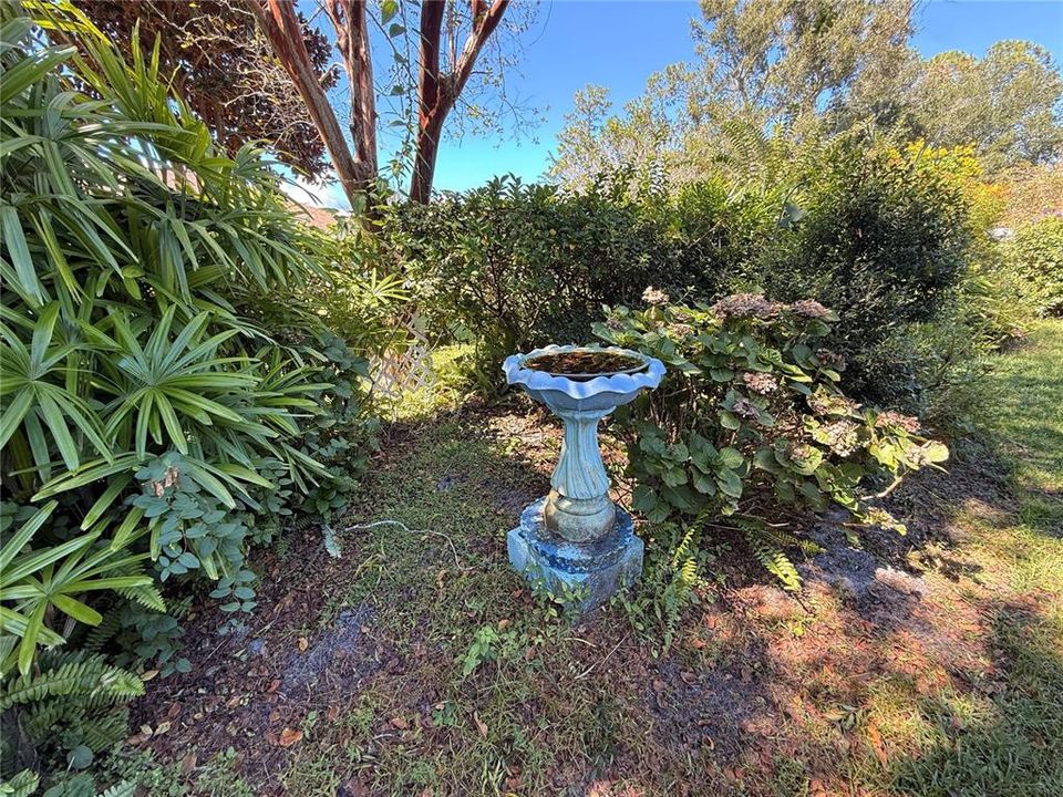 For Sale: $315,000 (3 beds, 2 baths, 2138 Square Feet)