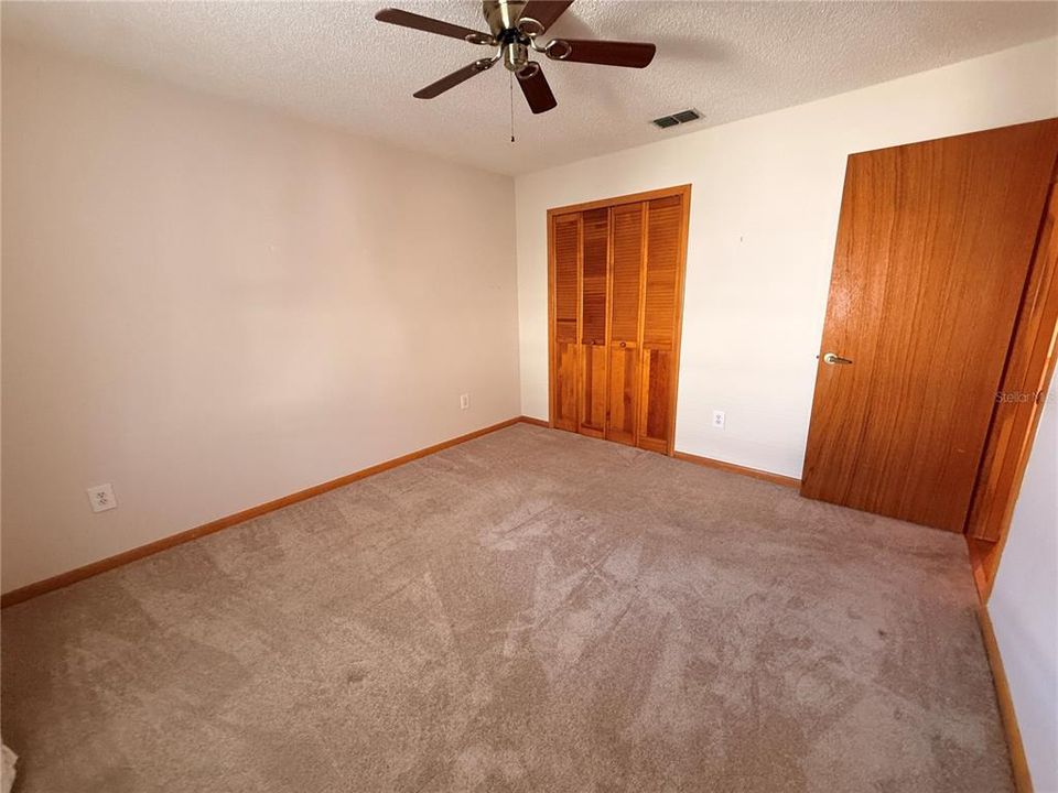 For Sale: $315,000 (3 beds, 2 baths, 2138 Square Feet)