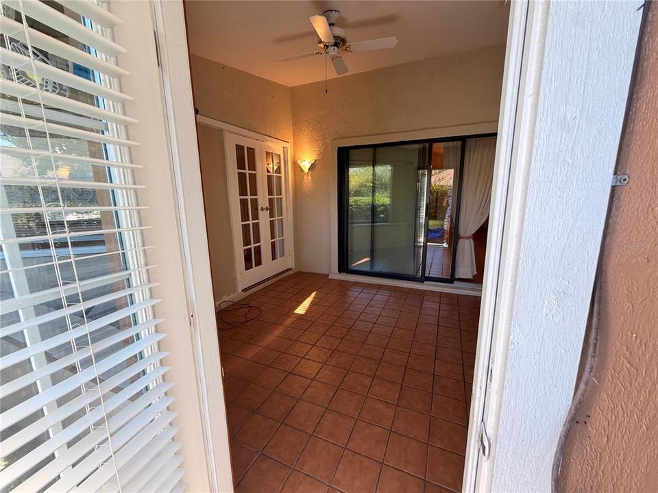 For Sale: $315,000 (3 beds, 2 baths, 2138 Square Feet)