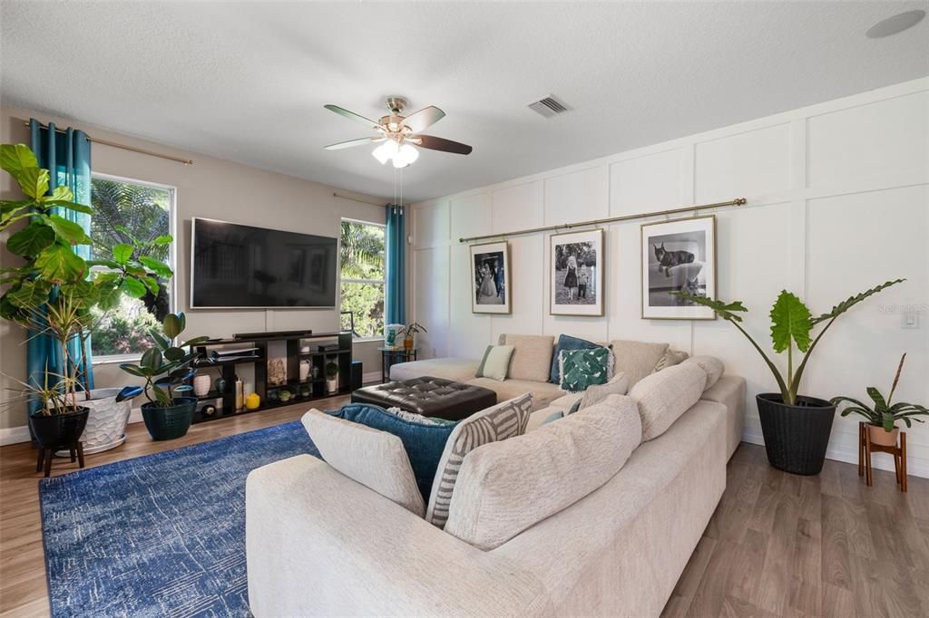 待售: $569,900 (4 贝兹, 3 浴室, 3258 平方英尺)