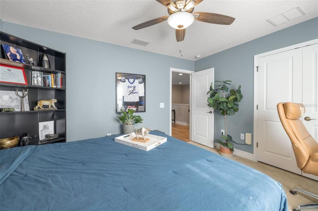 待售: $569,900 (4 贝兹, 3 浴室, 3258 平方英尺)