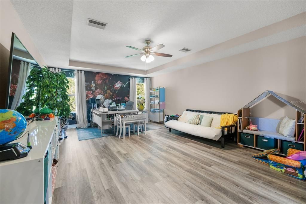 待售: $569,900 (4 贝兹, 3 浴室, 3258 平方英尺)