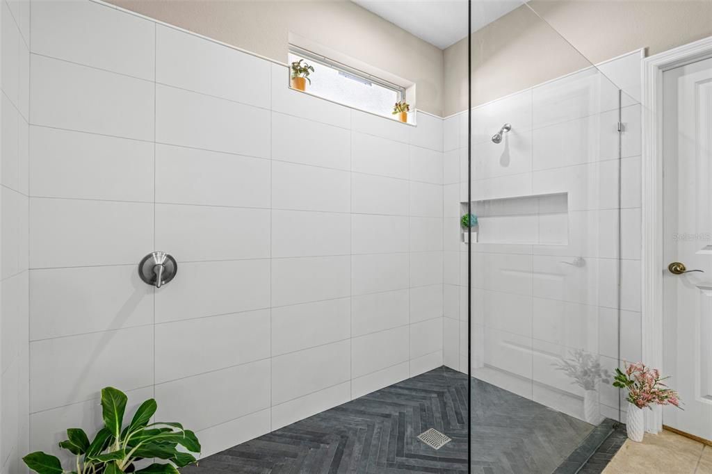 待售: $569,900 (4 贝兹, 3 浴室, 3258 平方英尺)